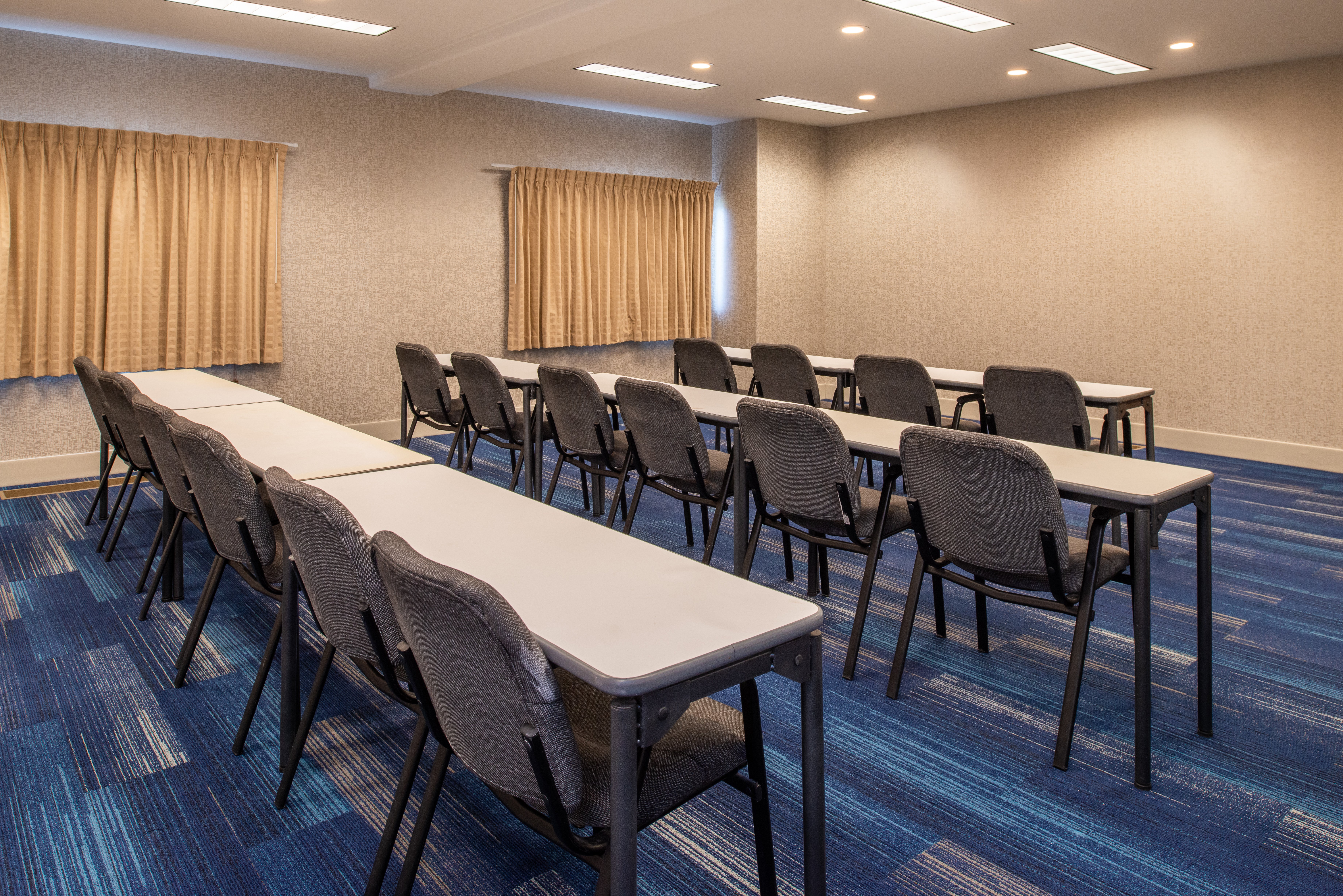 Holiday Inn Express Hotel And Suites Gunnison 66/73