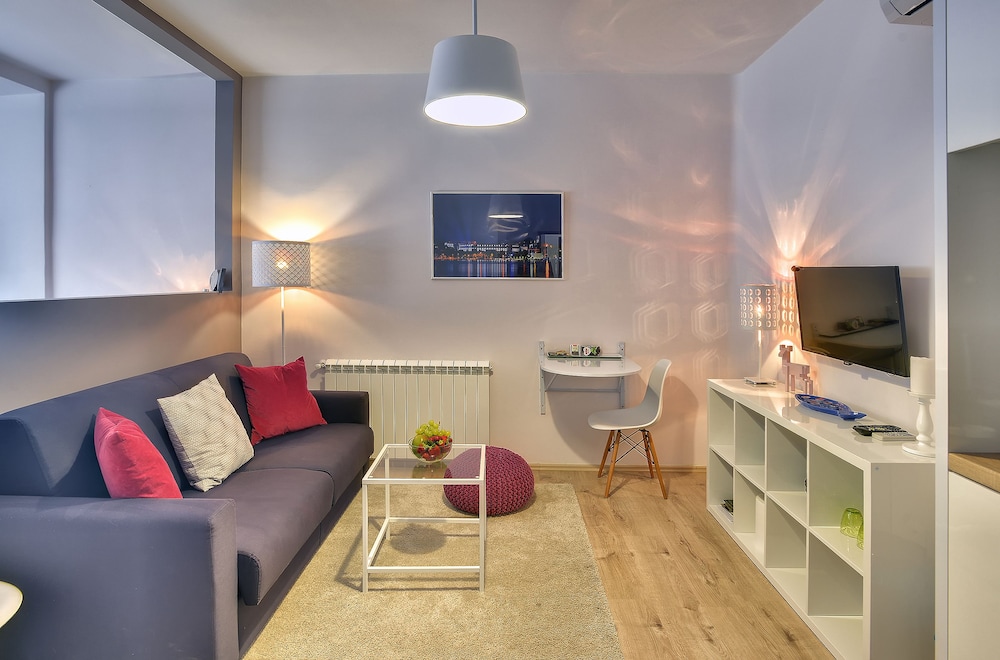 D&A Center Apartments 15/43