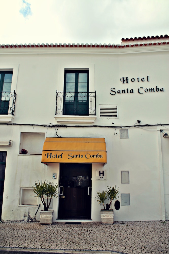 Hotel Santa Comba 37/39
