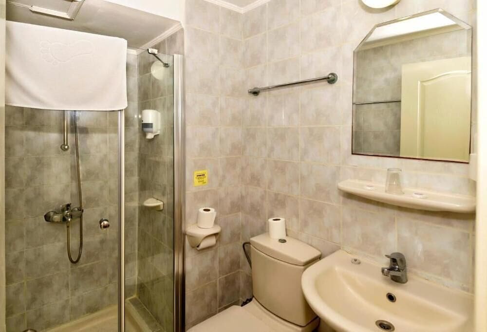 Mountain View Hotel 49/49