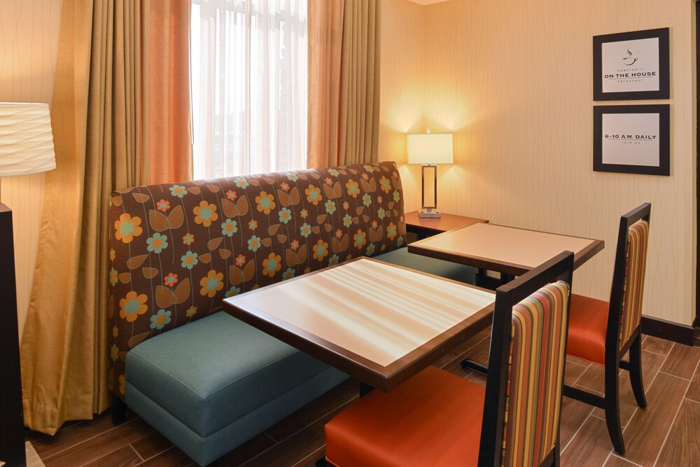 Hampton Inn & Suites Douglas 50/56