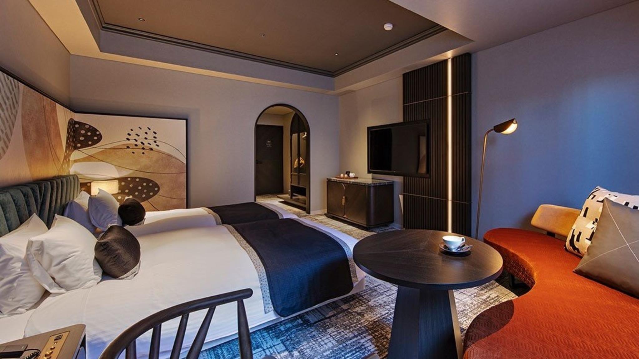 Designer, Twin Beds