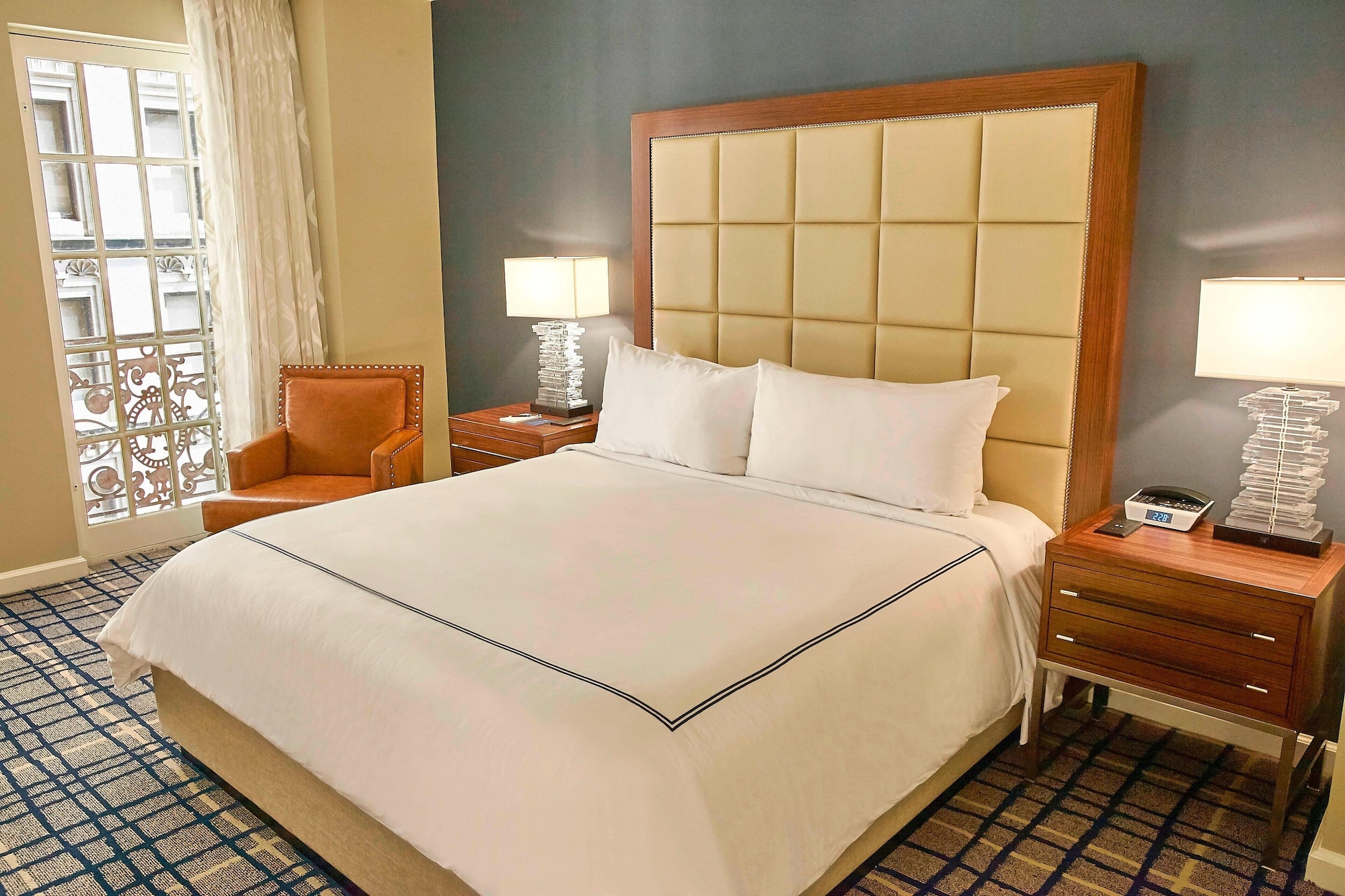 Room at The Adolphus, Autograph Collection, DALLAS - TX