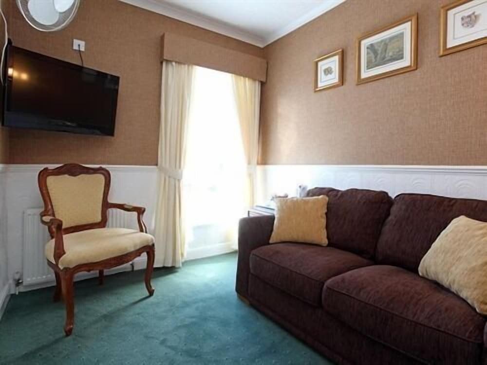 The Shrewsbury Guest House 26/34