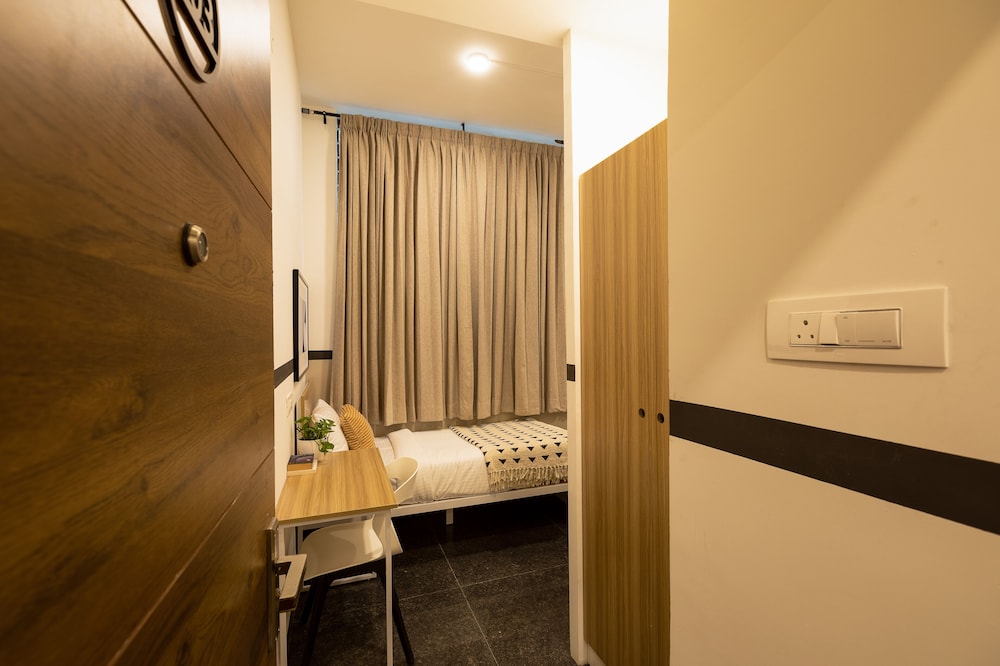 Olive Zip Domlur by Embassy Group 16/18