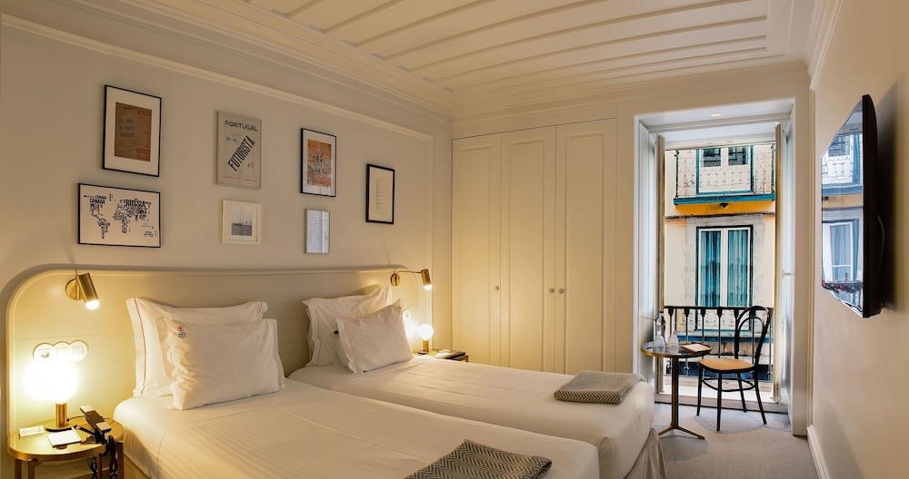 Lisboa Pessoa Hotel 35/79