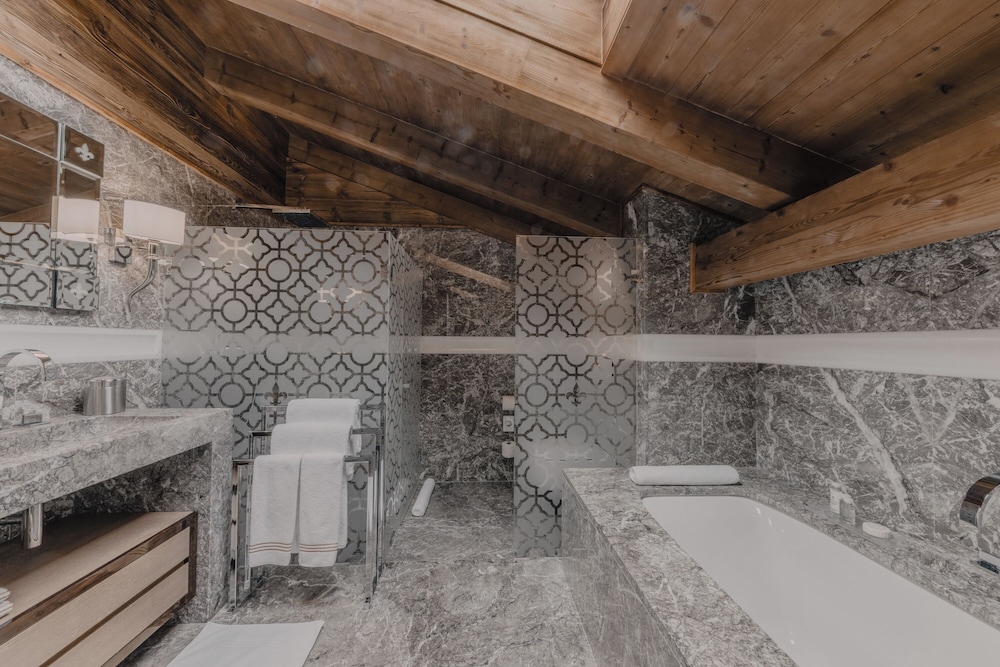 Ultima Gstaad 43/46