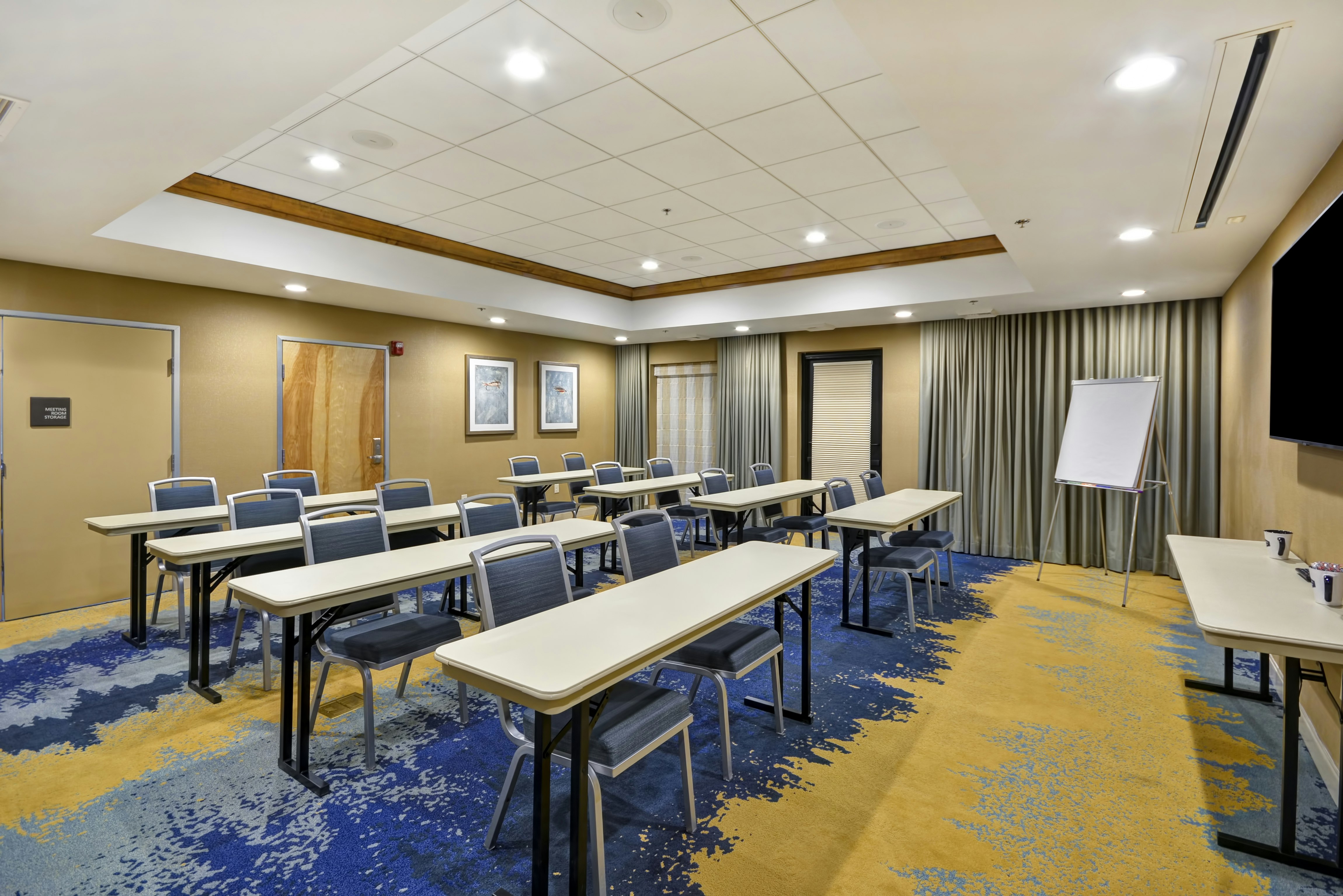 Hampton Inn Suites Grants Pass Or 33/39