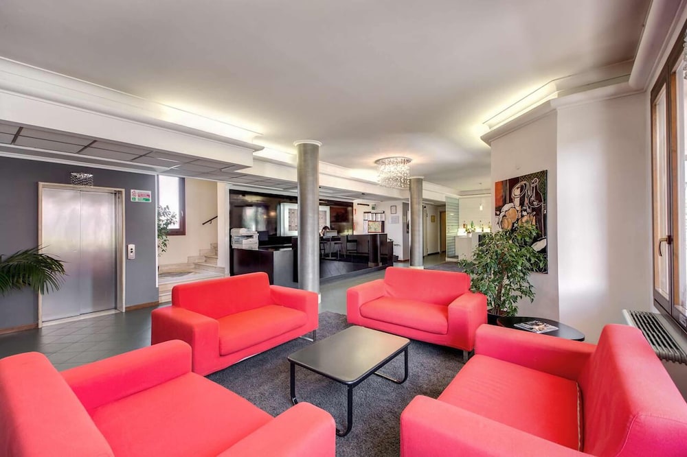 Hotel Alba Roma 8/18