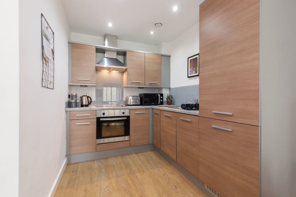 Kspace Serviced Apartments Leeds 8/66