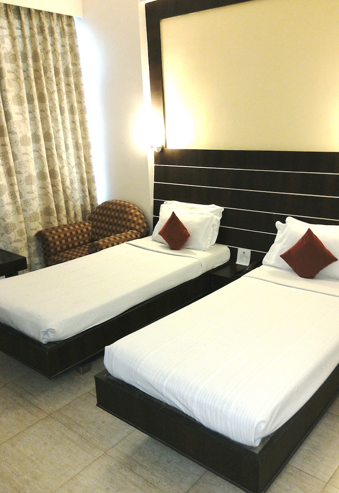 HOTEL SATYA ASHOKA 10/38