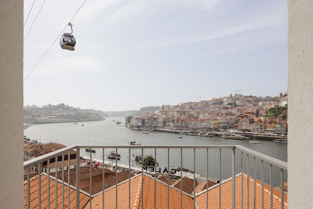 Porto River Soul Hotel 49/58
