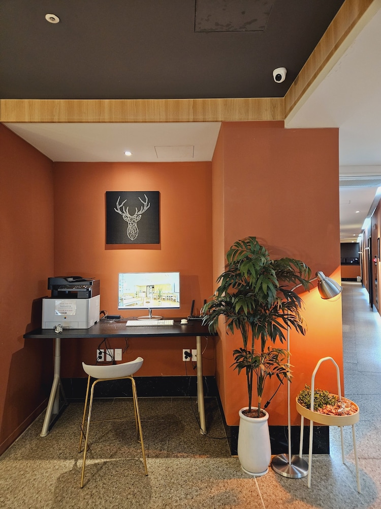 Brown Dot Hotel Jinju 51/60