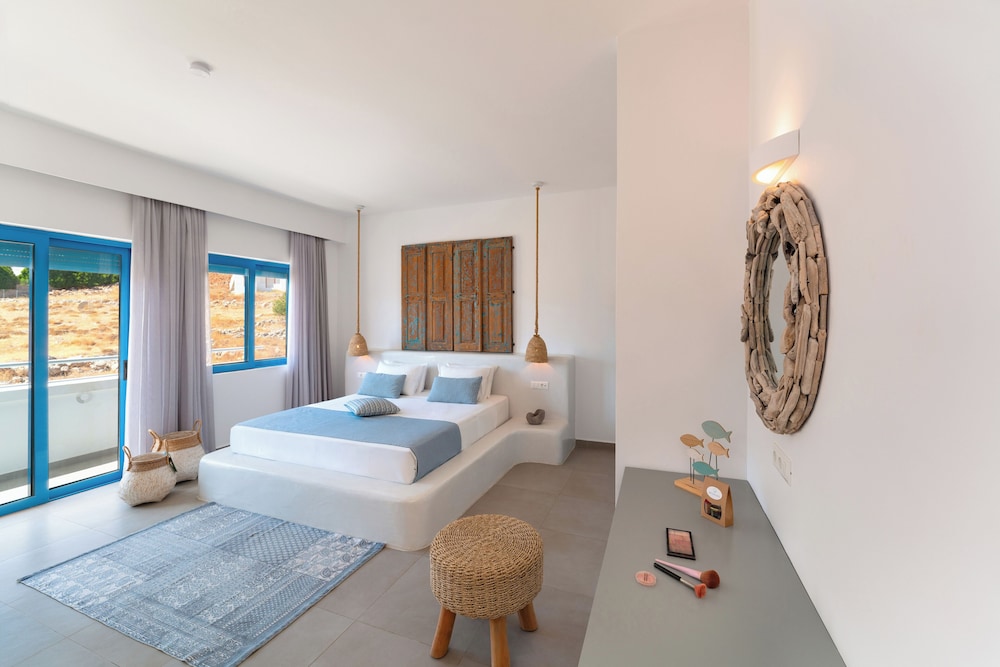 Lindos Portes Suites 24/45