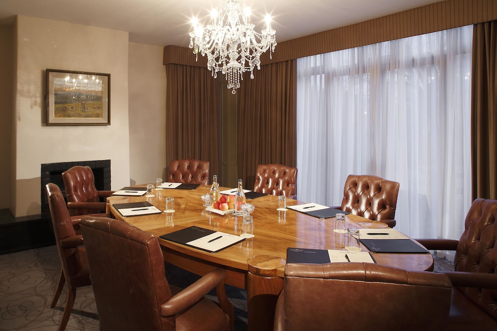 NEWPARK HOTEL 60/70