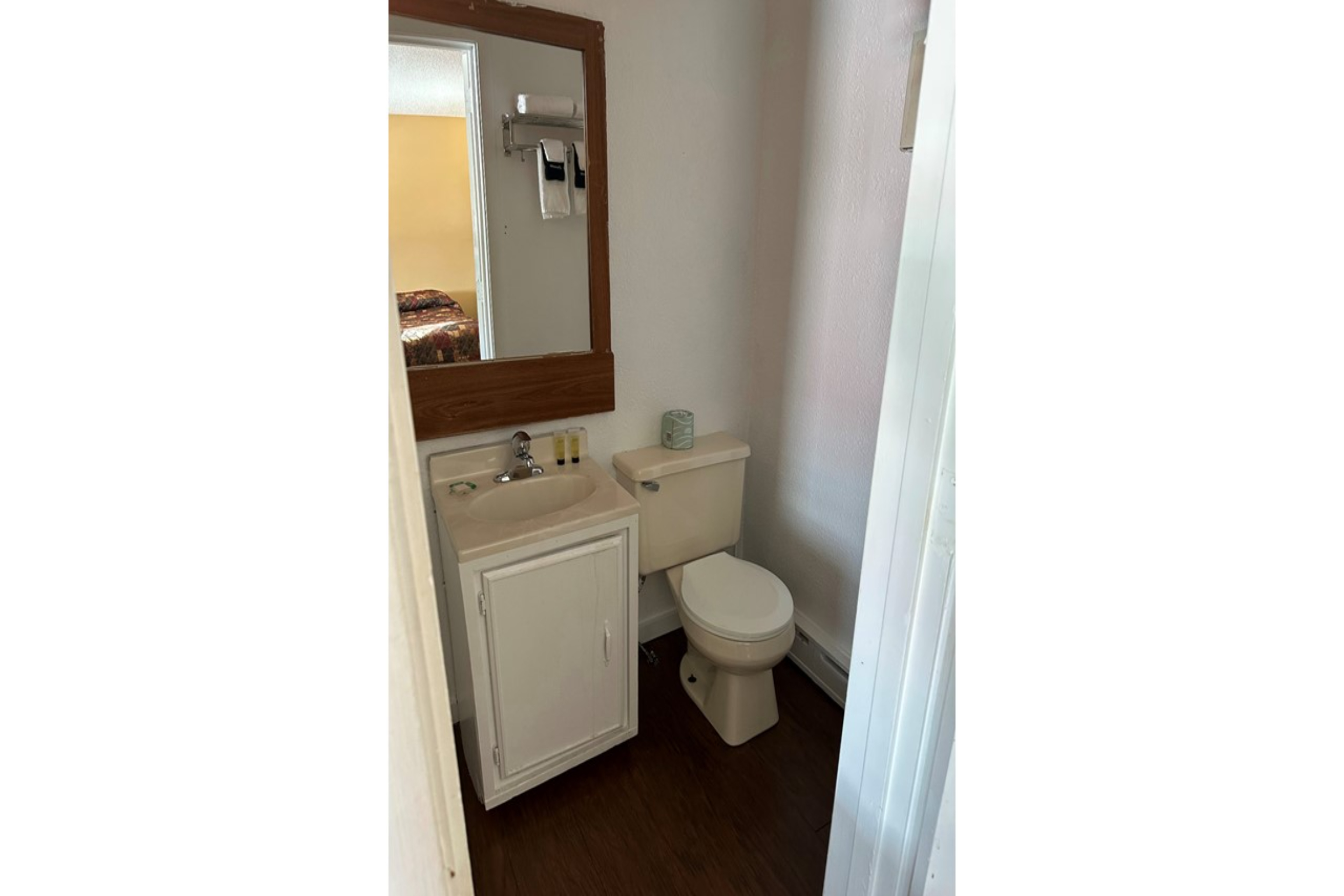 Love Hotels Timberline Lake Superior 14/15