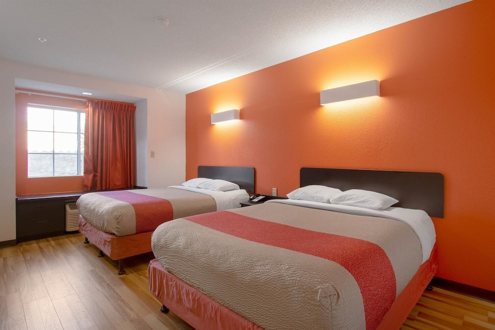 Motel6 El Paso, TX - Southeast 13/45