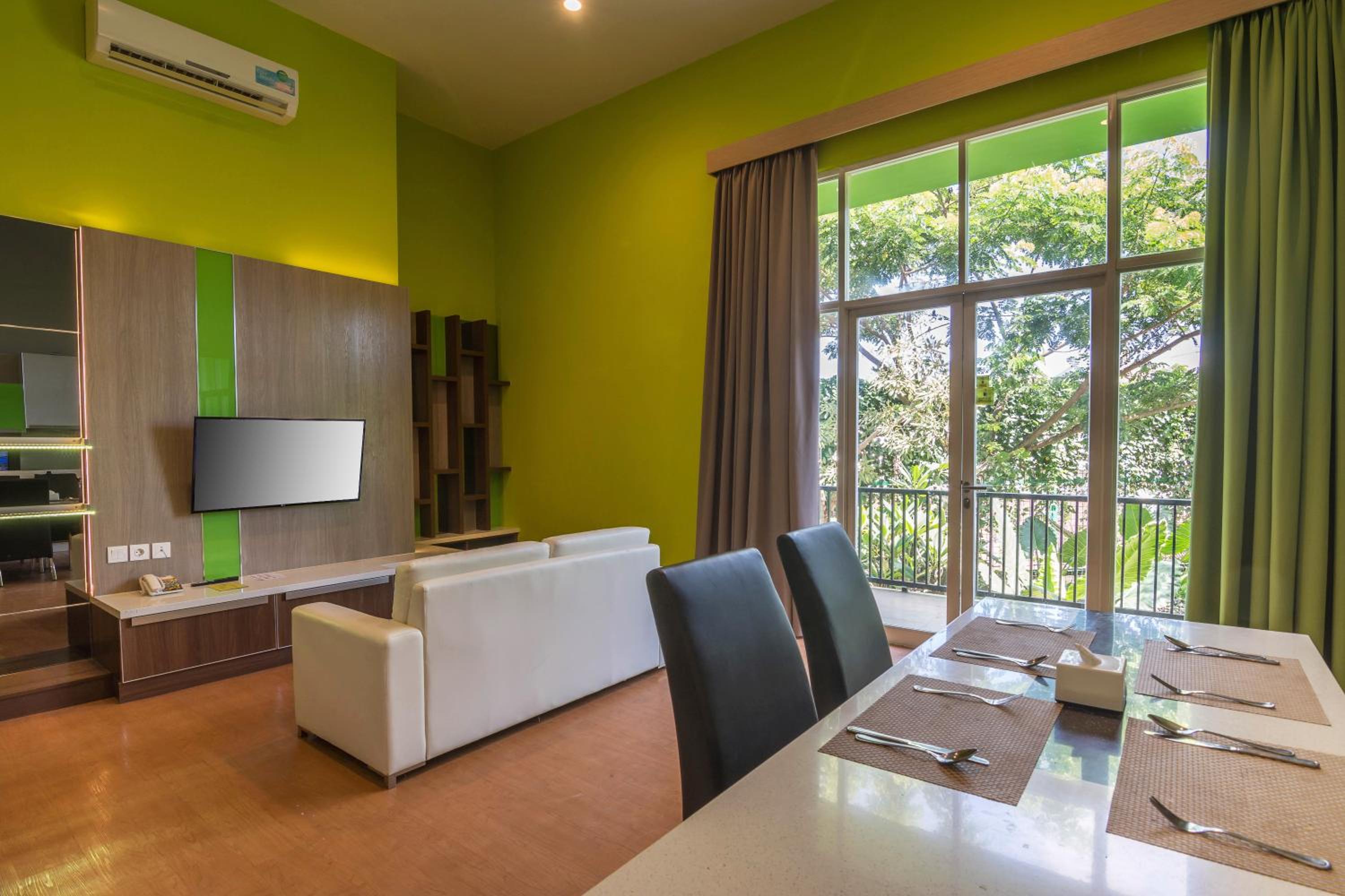 Max Love, Apartment، MaxOneHotels.com at Resort Makassar 6/9