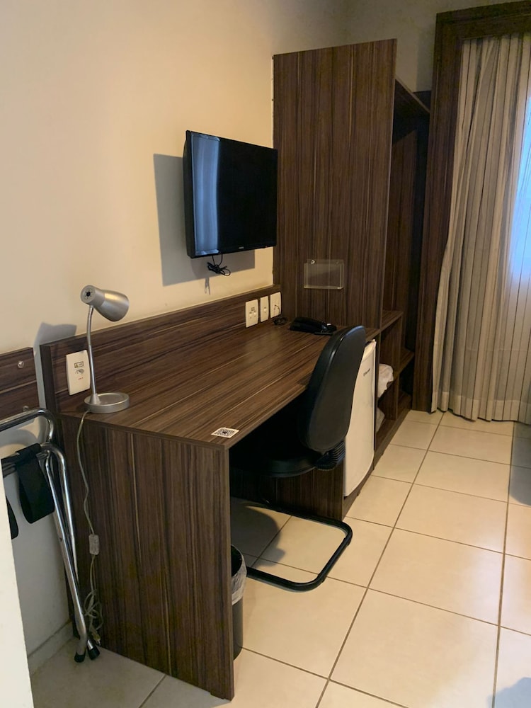 Nobile Inn Dutra Rio de Janeiro 23/26