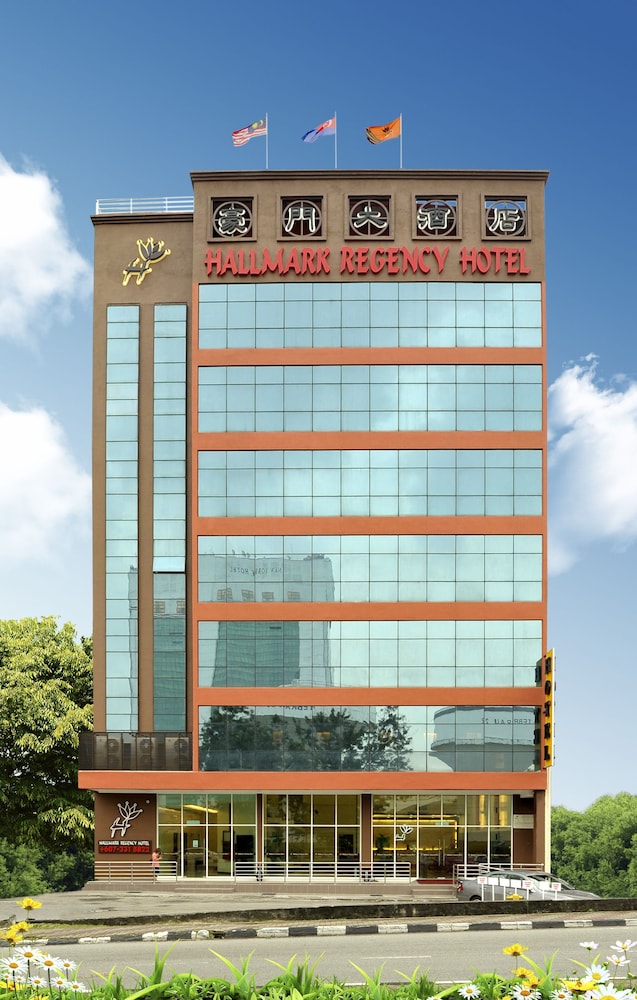 Hallmark Regency Hotel 1/27