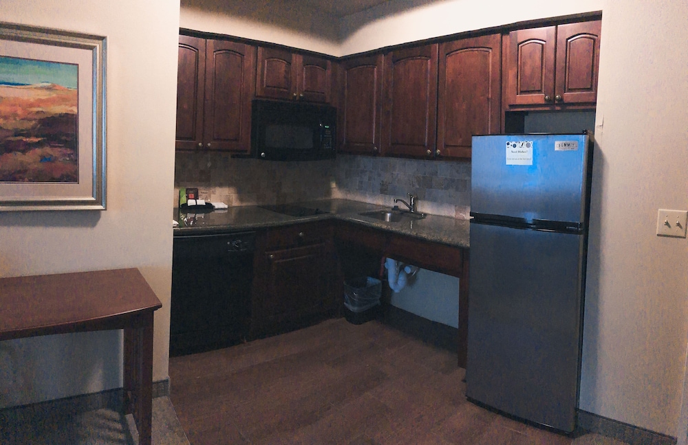 Westay Suites - Covington Mandeville 6/50