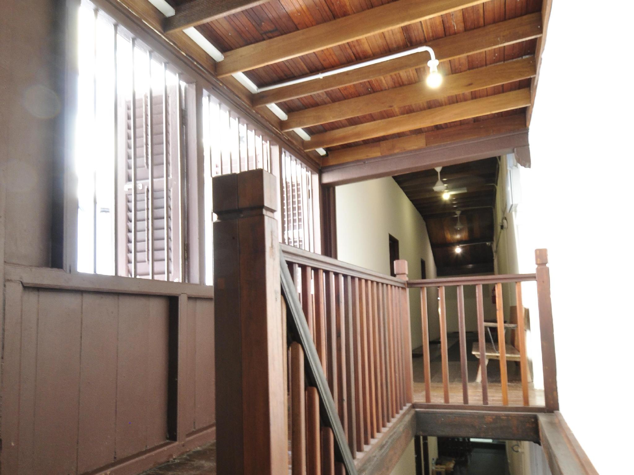 Armenian House 12/16