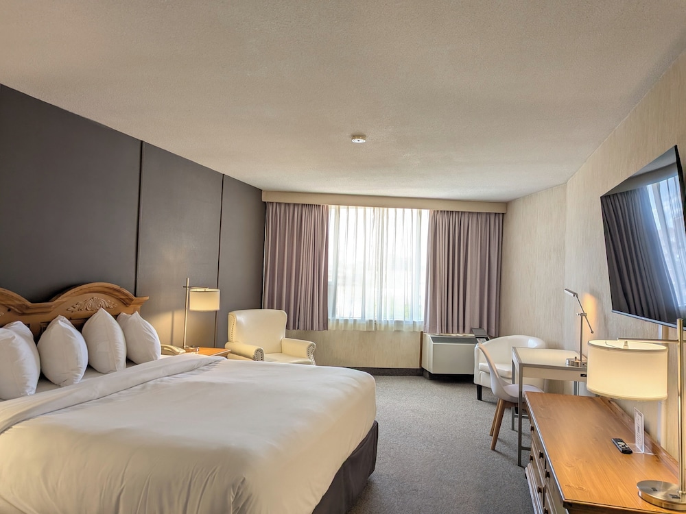 Confederation Place Hotel 20/68