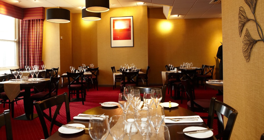 Royal Clifton Hotel 46/51