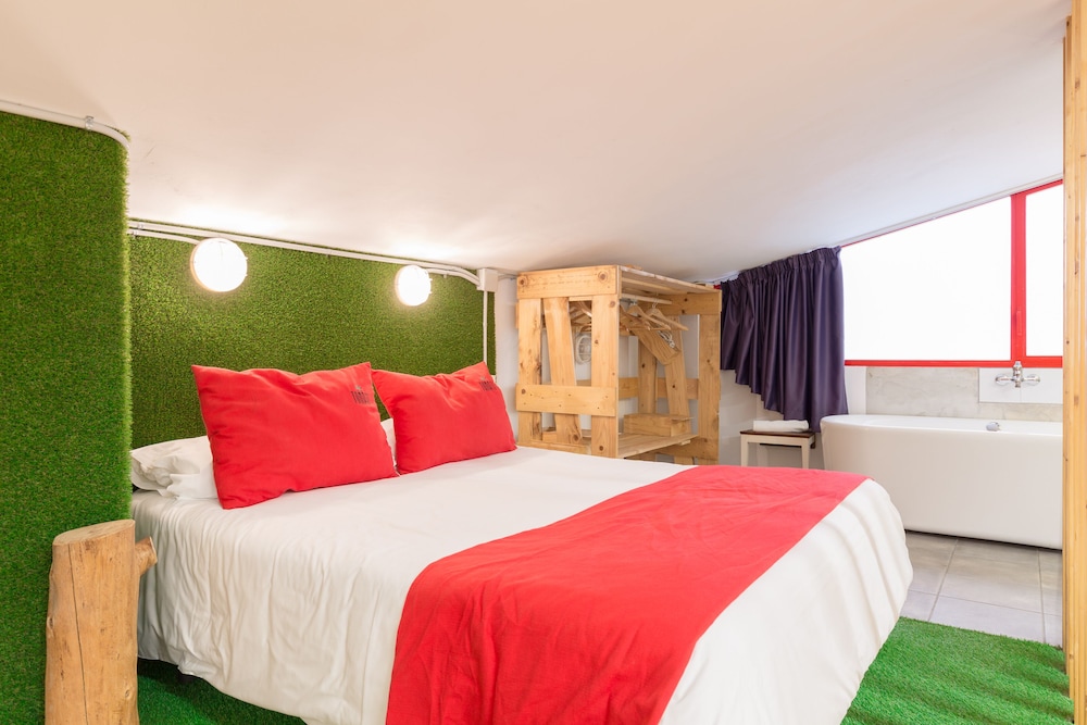 LOFT, PENTHOUSE, TERRACE