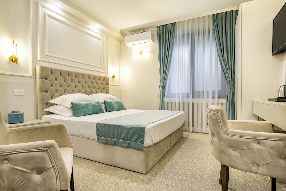 La Strada Boutique Villa 19/70