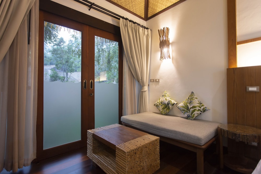 Tup Kaek Sunset Beach Resort and Spa 47/75