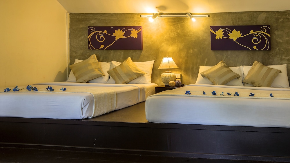 The C Samet Beach Resort 44/78