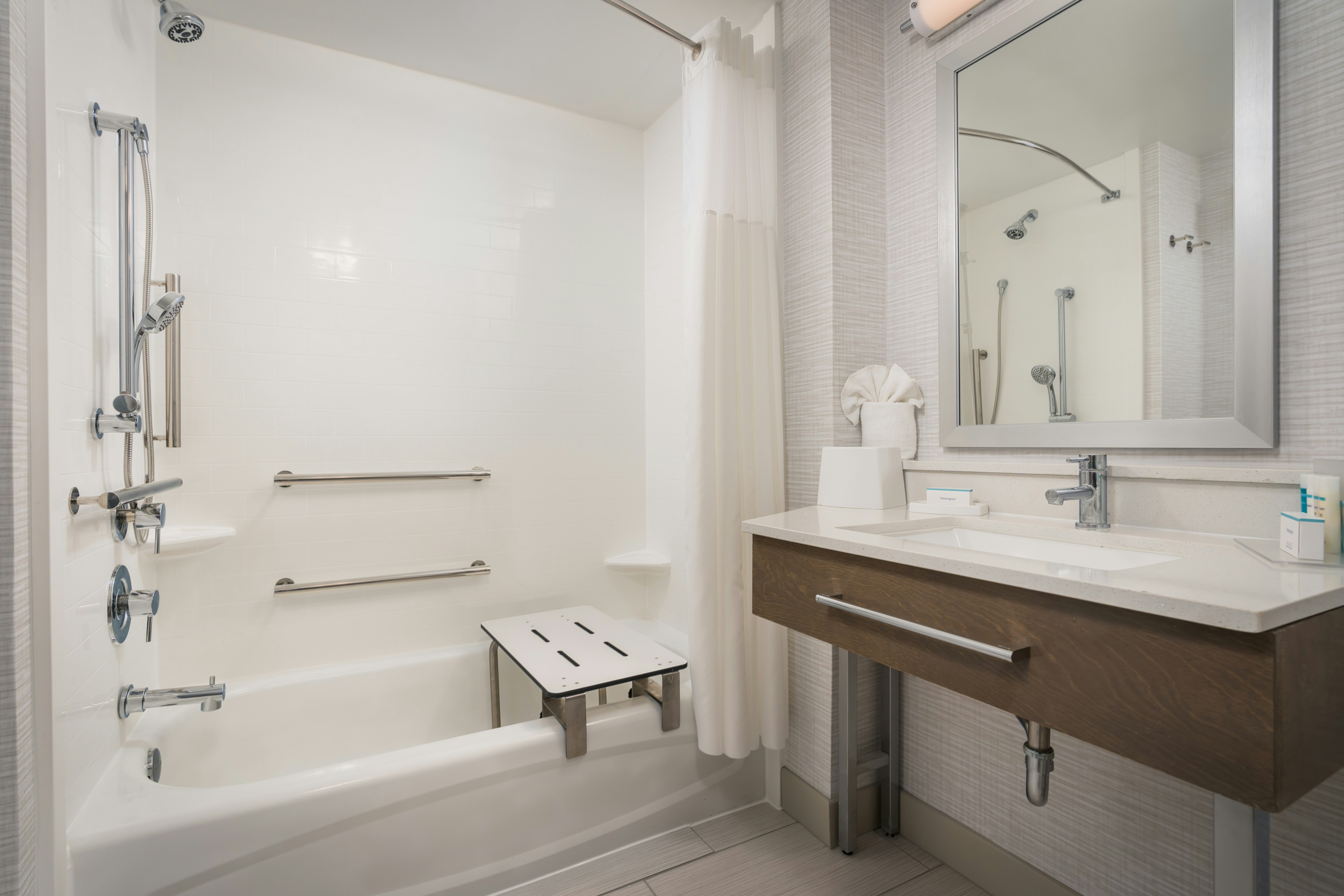 غرفة بسريرين كوين لذوي الإعاقة، Hampton Inn By Hilton Springfield 5/5