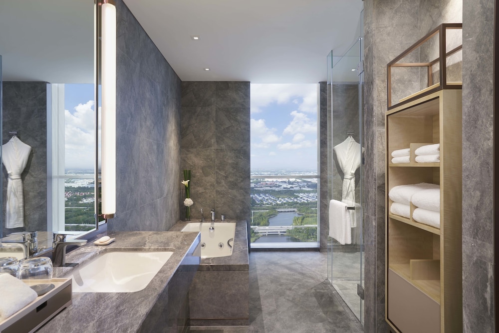 Hyatt Regency Shanghai Jiading 12/69