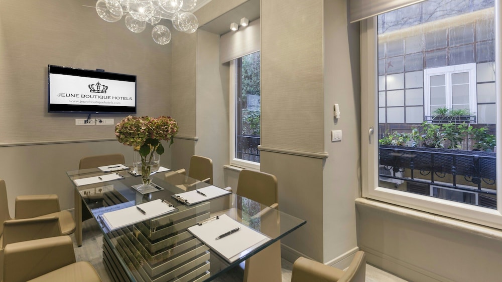 San Carlo Suite 63/71