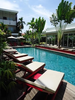 MEN's Resort & Spa (Gay Hotel) 27/36