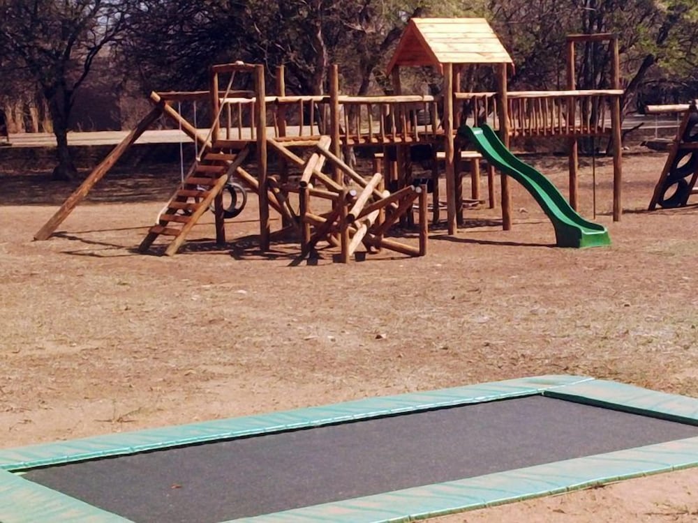 Thabaledi Game Lodge 17/50