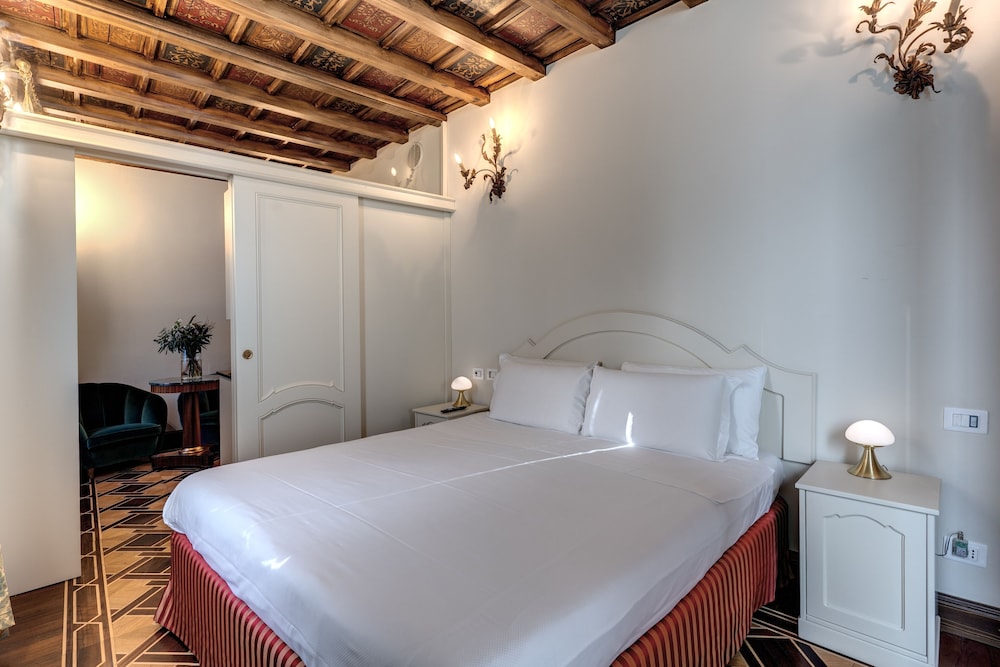 Santa Marta Suites 10/28