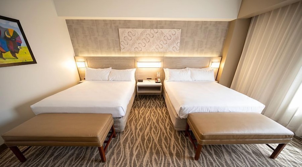 CHEROKEE CASINO & HOTEL WEST SILOAM SPRINGS 15/50