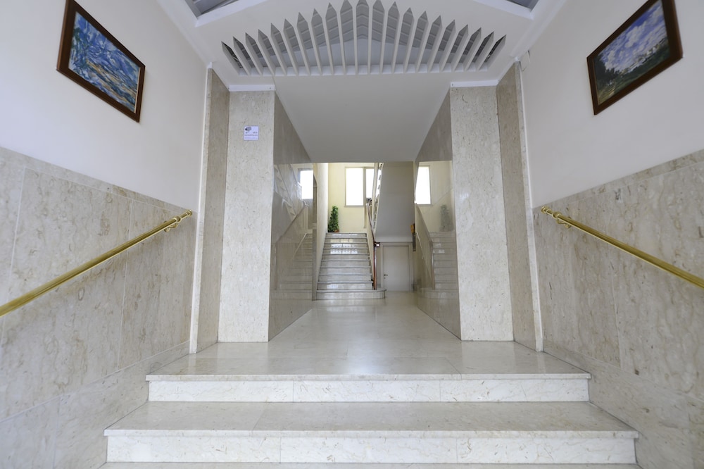 Rome Inn 37/45