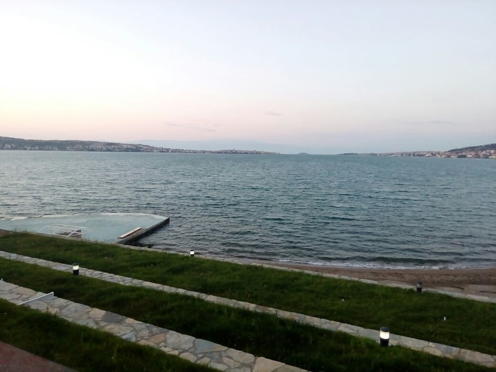 Camlik 87 Hotel Ayvalik 58/63