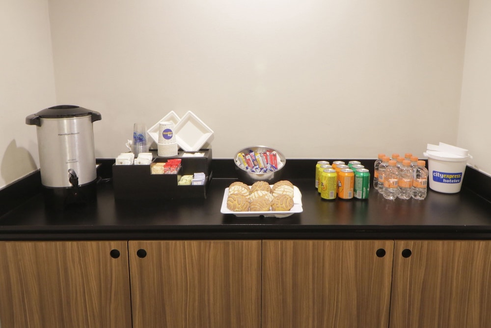 City Express Plus by Marriott Cali Colombia 28/66