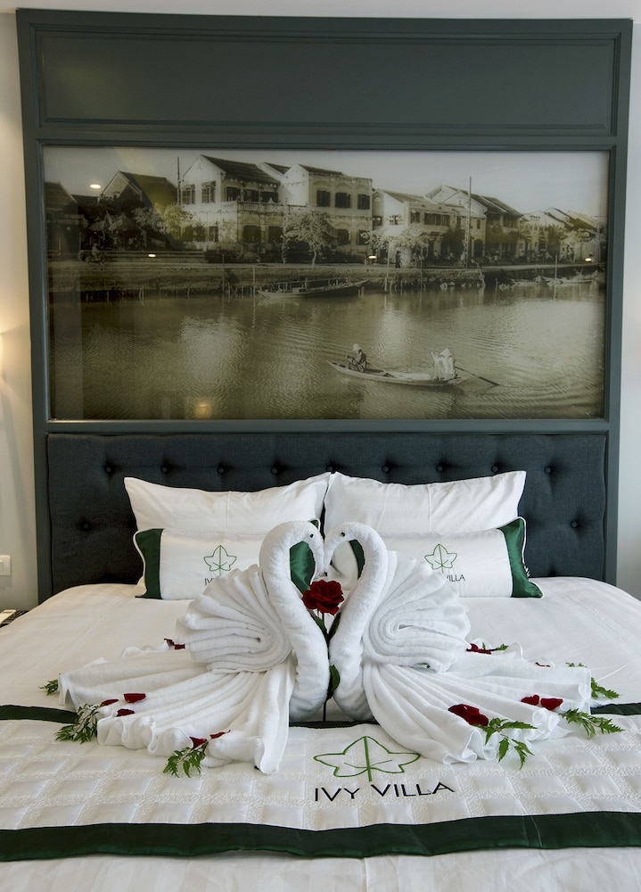 Ivy Villa 39/49