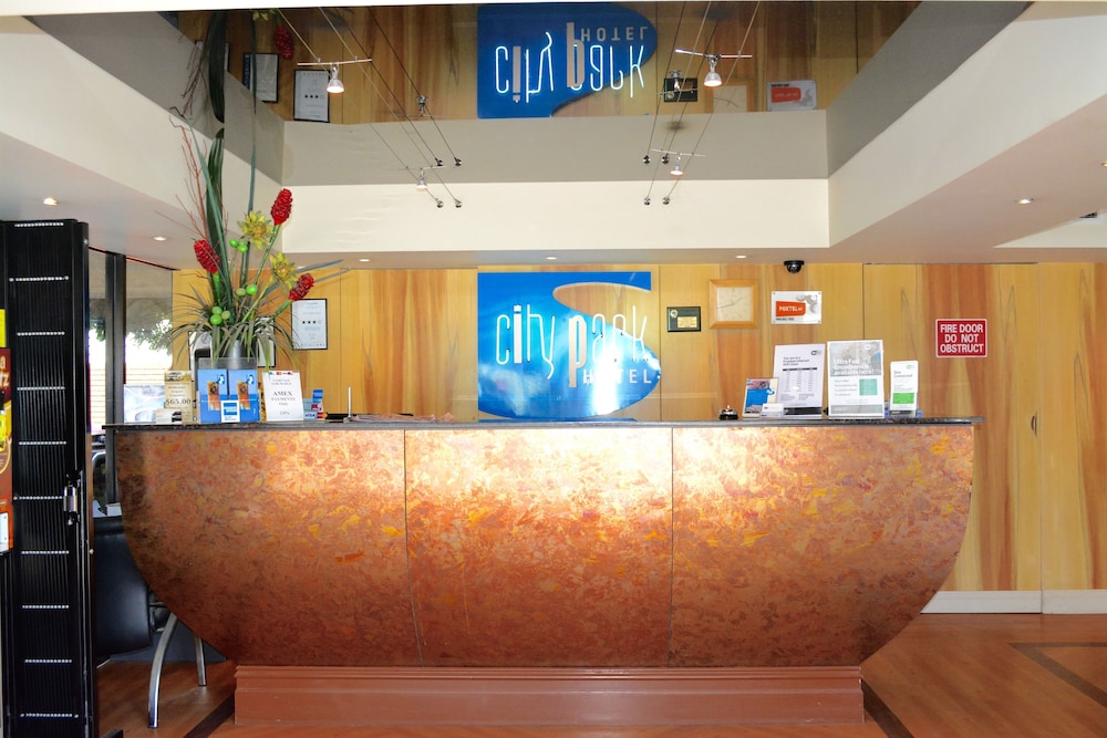 City Park Hotel 2/28