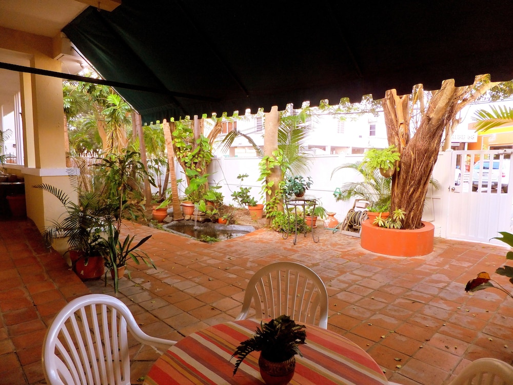 Casa Del Caribe Bed Breakfast 35/46
