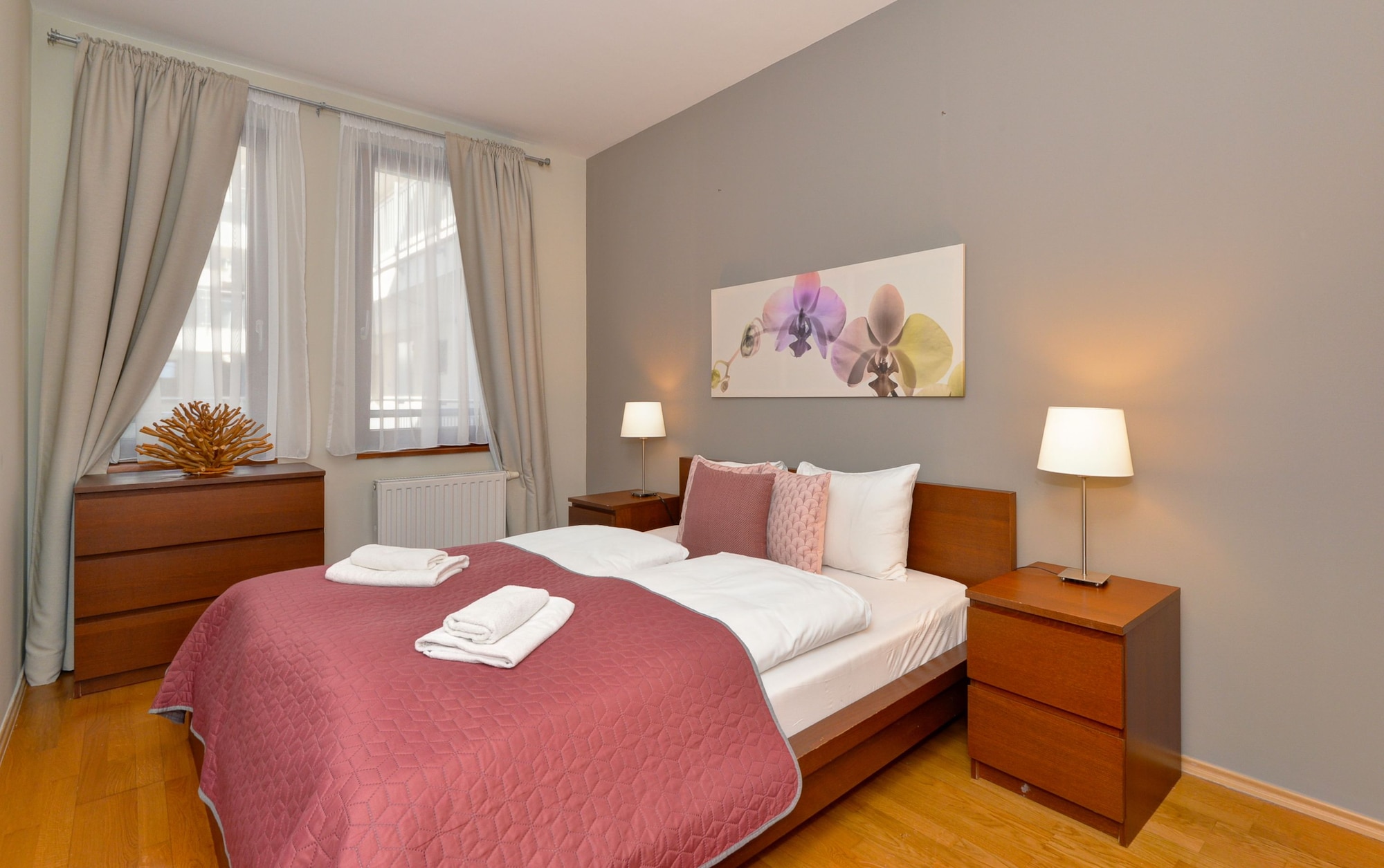 1 BEDROOM, APARTMENT, DOUBLE BED, SOFA