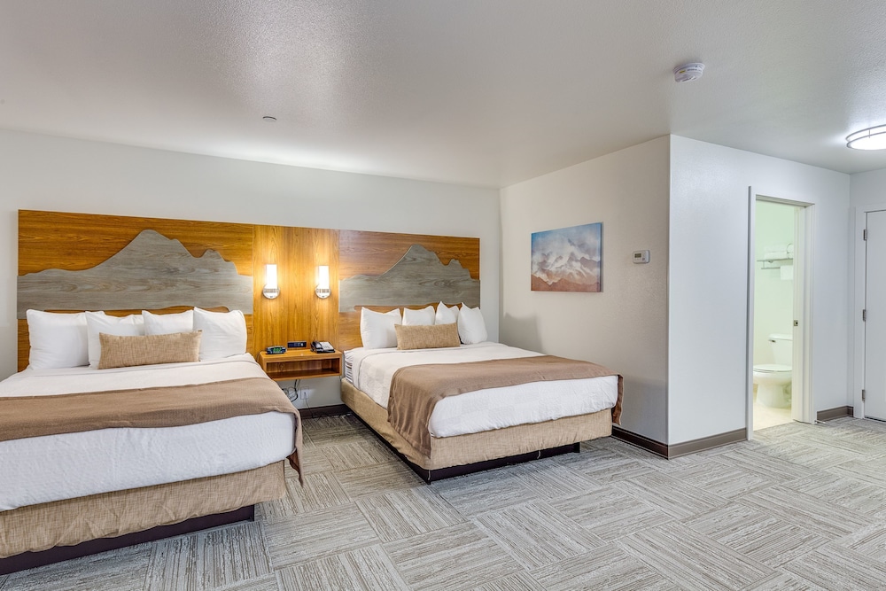 Marshall Suites Bainbridge Island, SureStay Collection by BW 5/34