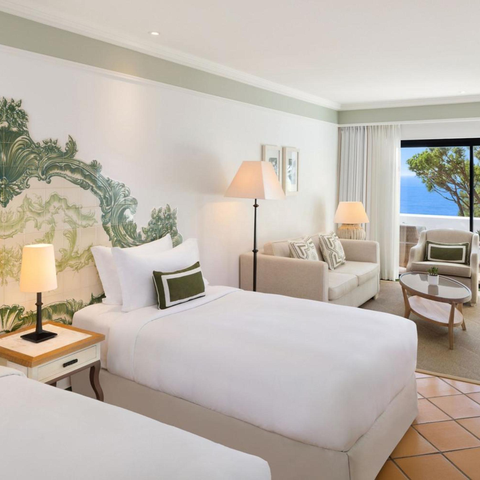 Grand, Deluxe, Twin Beds, Ocean View, Balcony