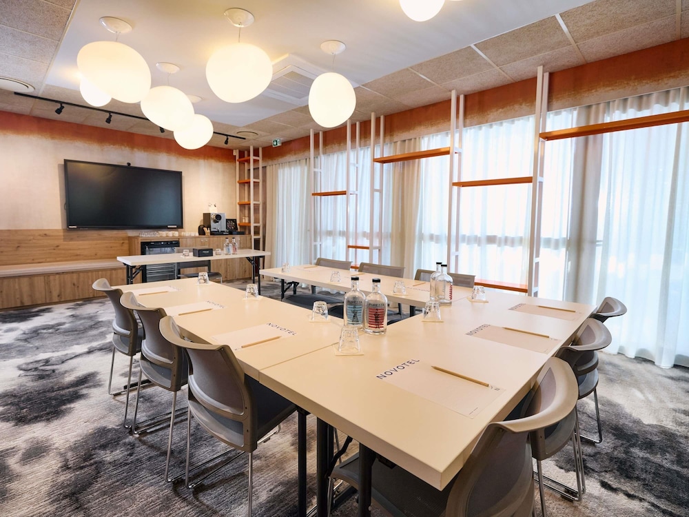 Novotel Valence Sud 36/48