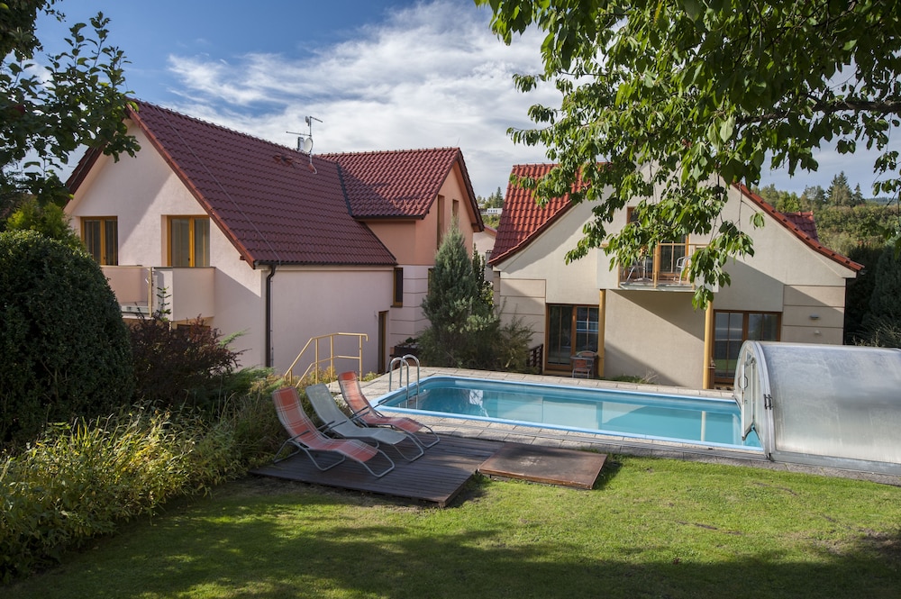Hotel Garni Pod Skalkou 39/50